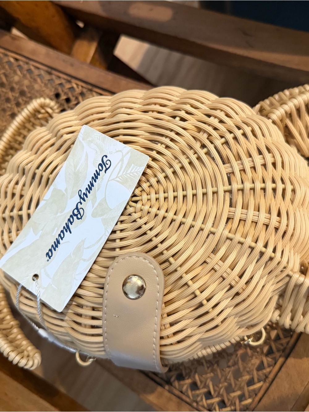 Tommy Bahama Woven Straw Turtle Crossbody in Natural Beige - Picture 4 of 4